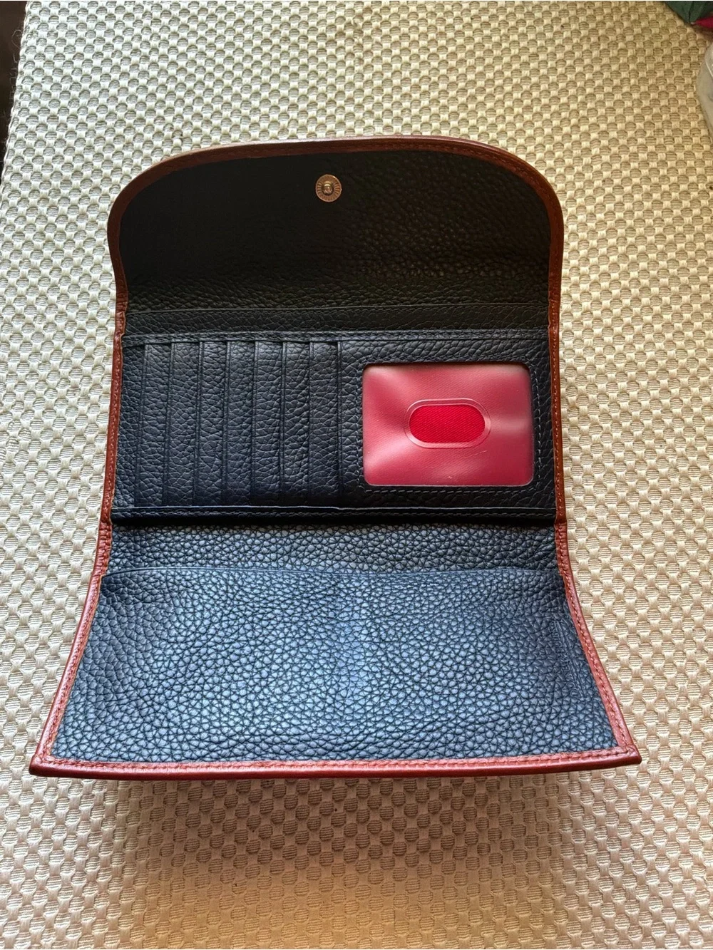 Dooney & Bourke pebbled leather